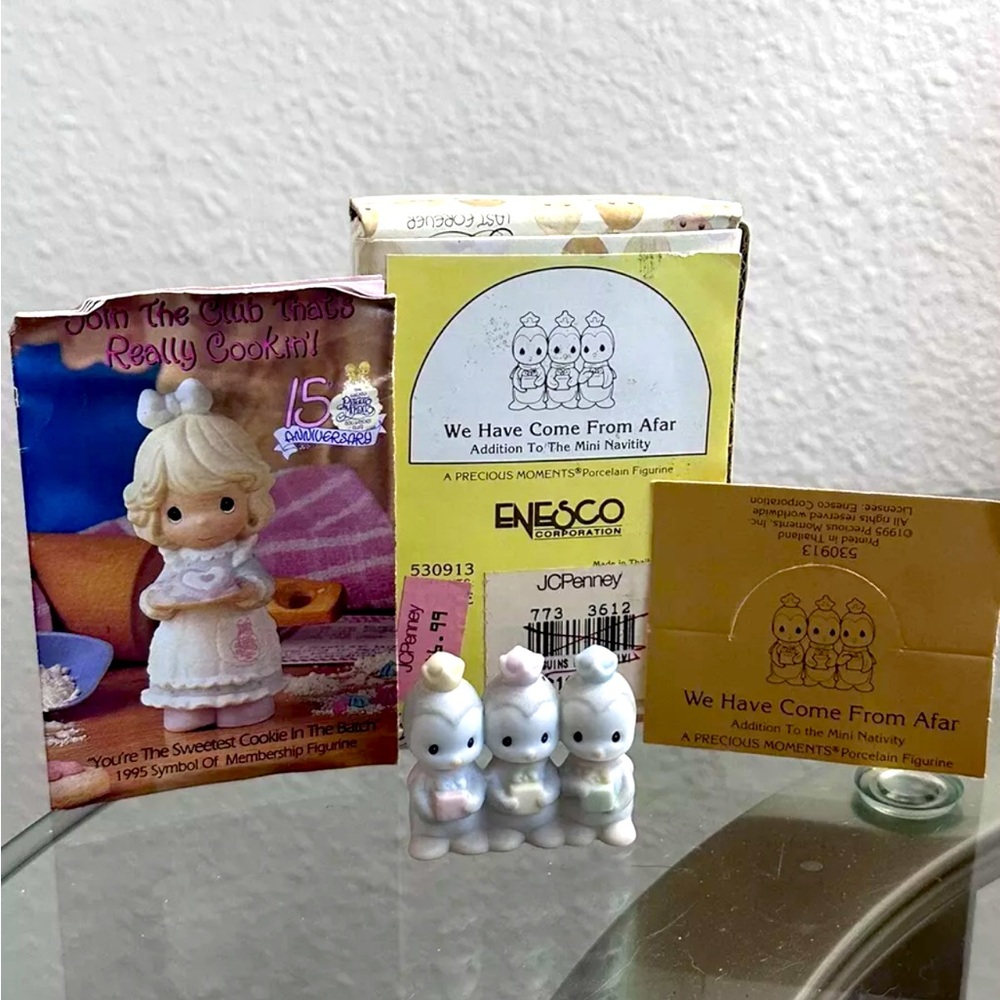 Precious Moments 1995 "We Have Come From Afar" 530913 With Original Box